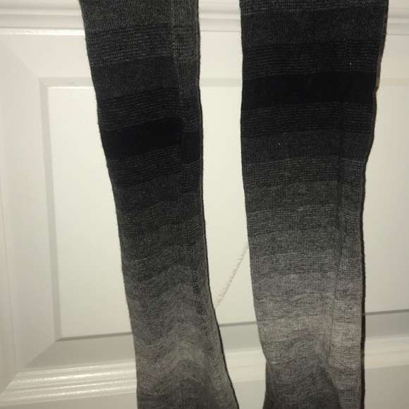 Hue Ombre Grey Tights - Picture 3 of 4